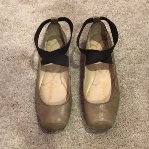 Jessica Simpson tan ballet flats (6)